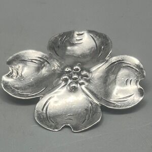 Stuart Nye 1.5" dogwood‎ pin Sterling